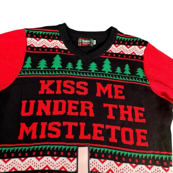Spencer’s Workshop Ugly Christmas Sweater  Mistletoe “Kiss Me” Men’s Large - Picture 3 of 11